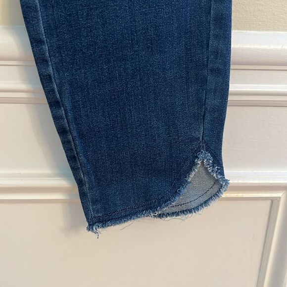 J. Jill Denim Authentic Fit Slim Ankle Jean - Picture 2 of 8
